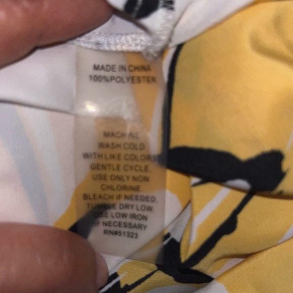 Chaus Yellow White Floral Blouse w/ Drawstring Hem & Pocket | Size M - Picture 7 of 7